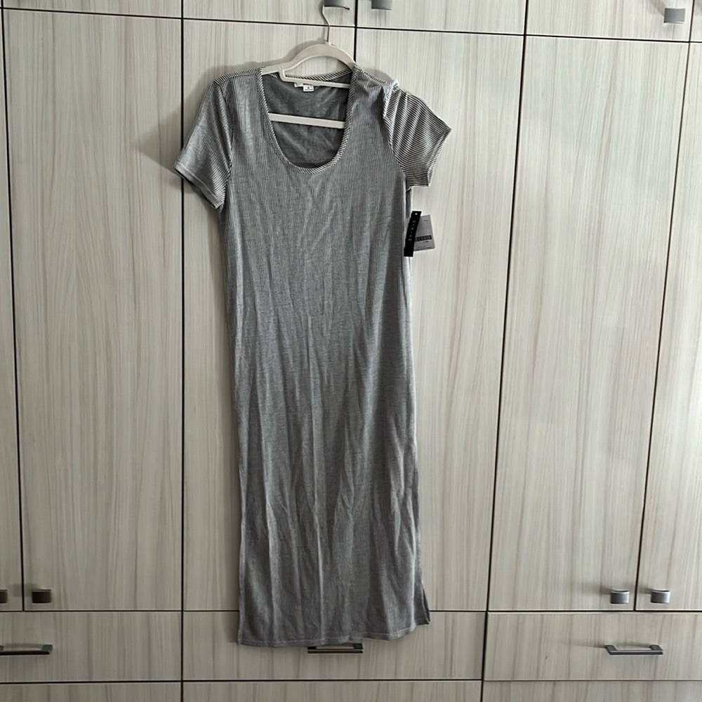 NWT O’Neill blue and white vertical stripe short sleeve dress